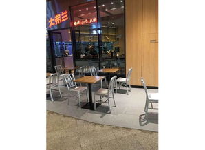 高檔組合快餐桌椅 優(yōu)質(zhì)供應(yīng)商與價格解析